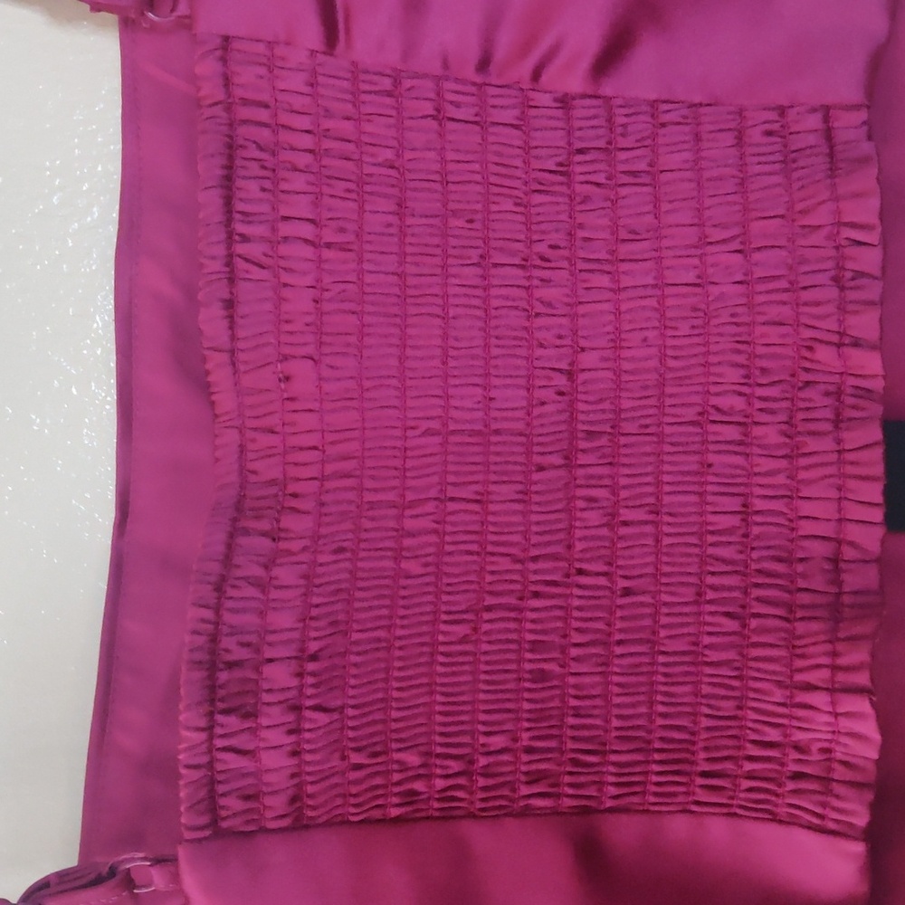 House Of Harlow 1960 Magenta Pink Crop Top Satin. Size L - Picture 3 of 9